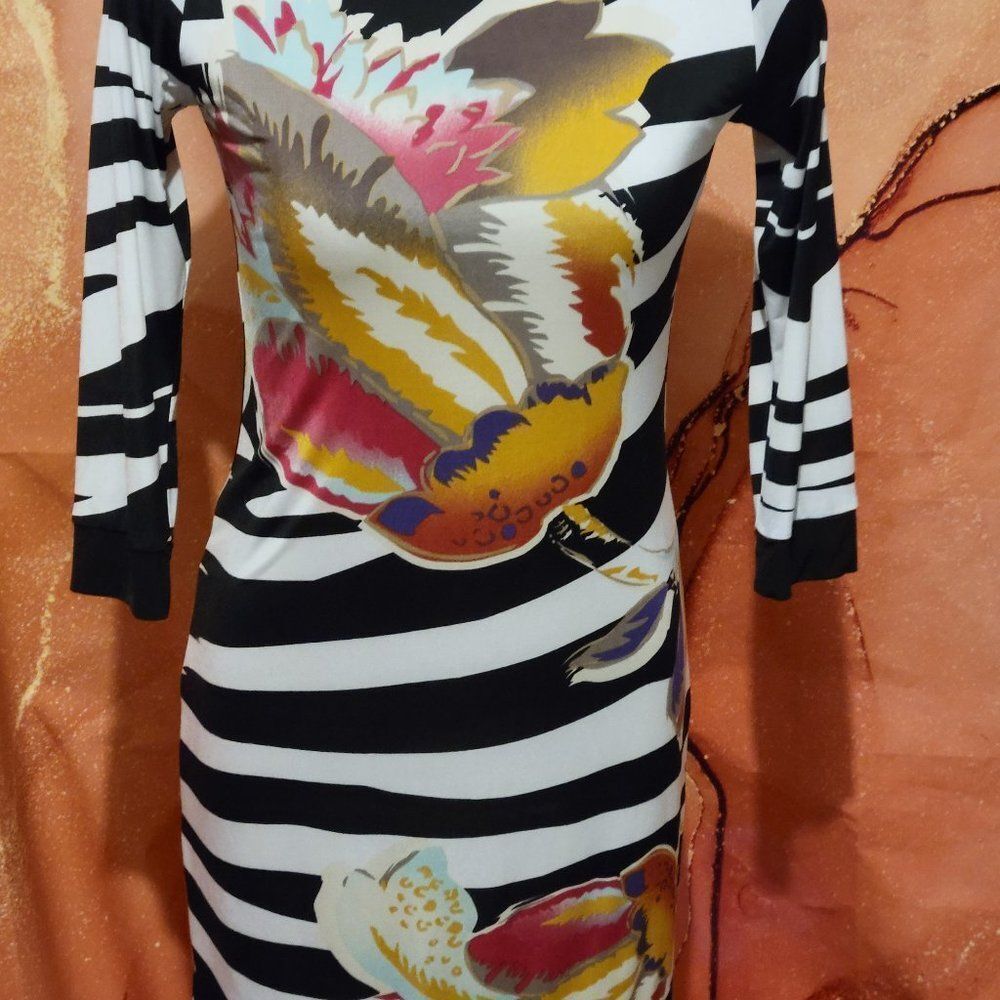 * * ANALILI CASUAL JERSEY KNIT (I believe). Tight fit. Fully lined.